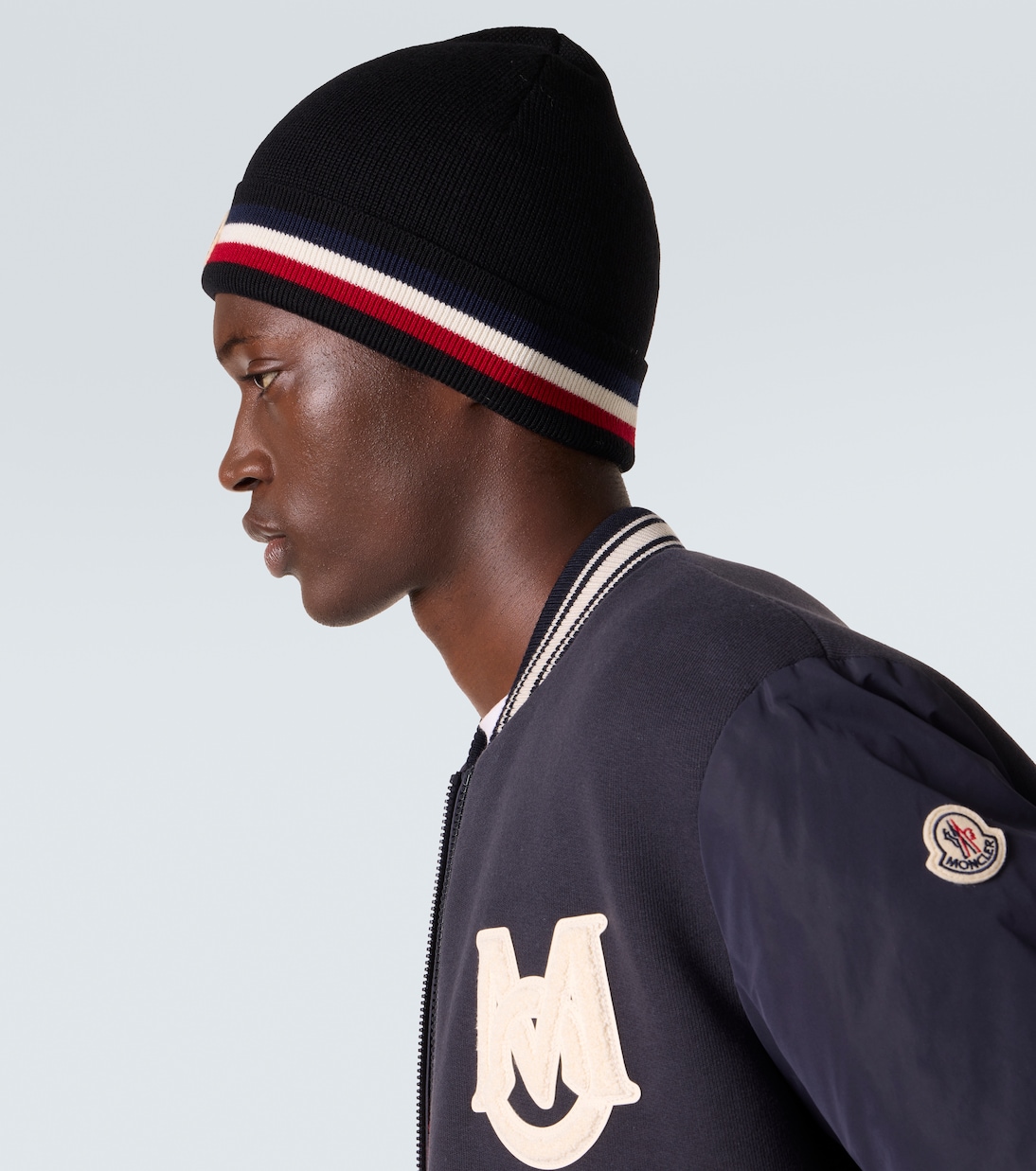 Gorro de lana virgen con logo  | Moncler