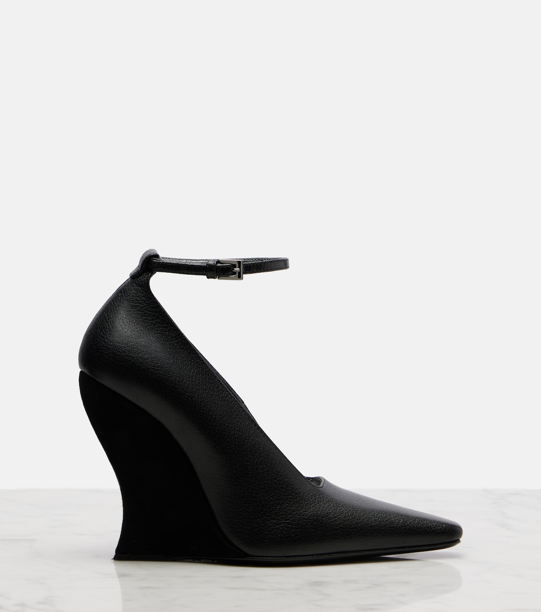 110 leather wedges | Alaïa