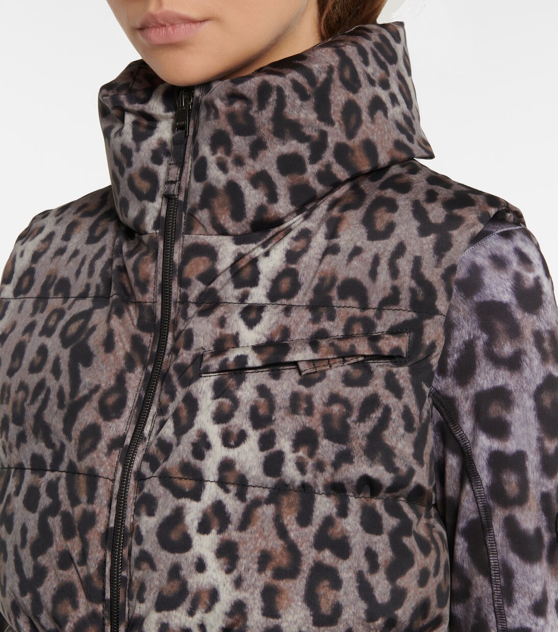 Leopard-print belted ski vest | Jet Set