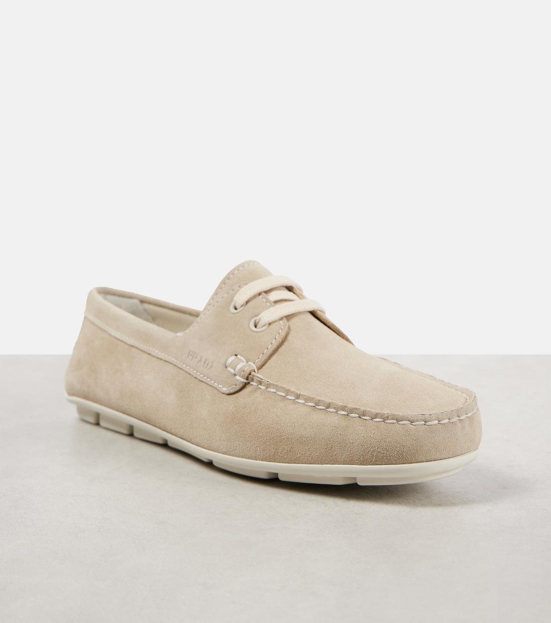 Segelschuhe aus Veloursleder | Prada