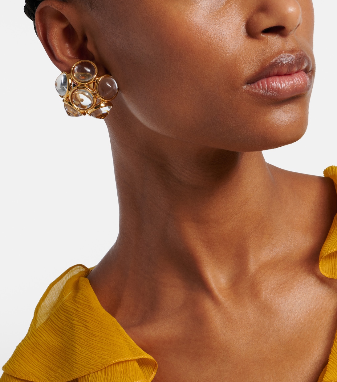Orecchini clip floreali Saint Laurent per uno stile giovane e trendy
