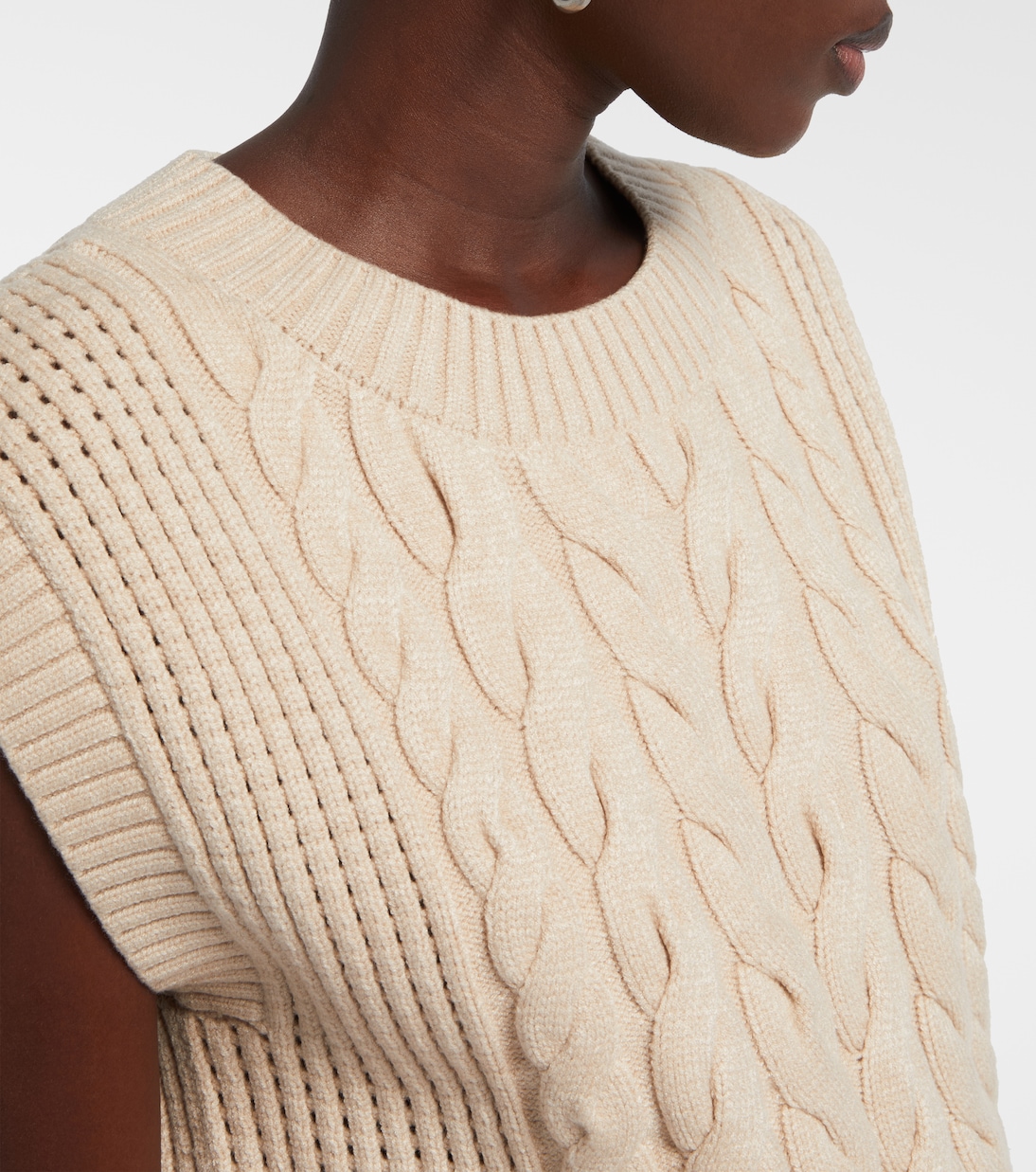 Pixie cable-knit sweater vest | Varley