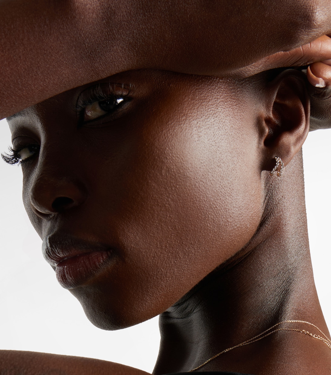 Boucles d'oreilles en or 14 ct (585/1000) avec diamants | Mateo