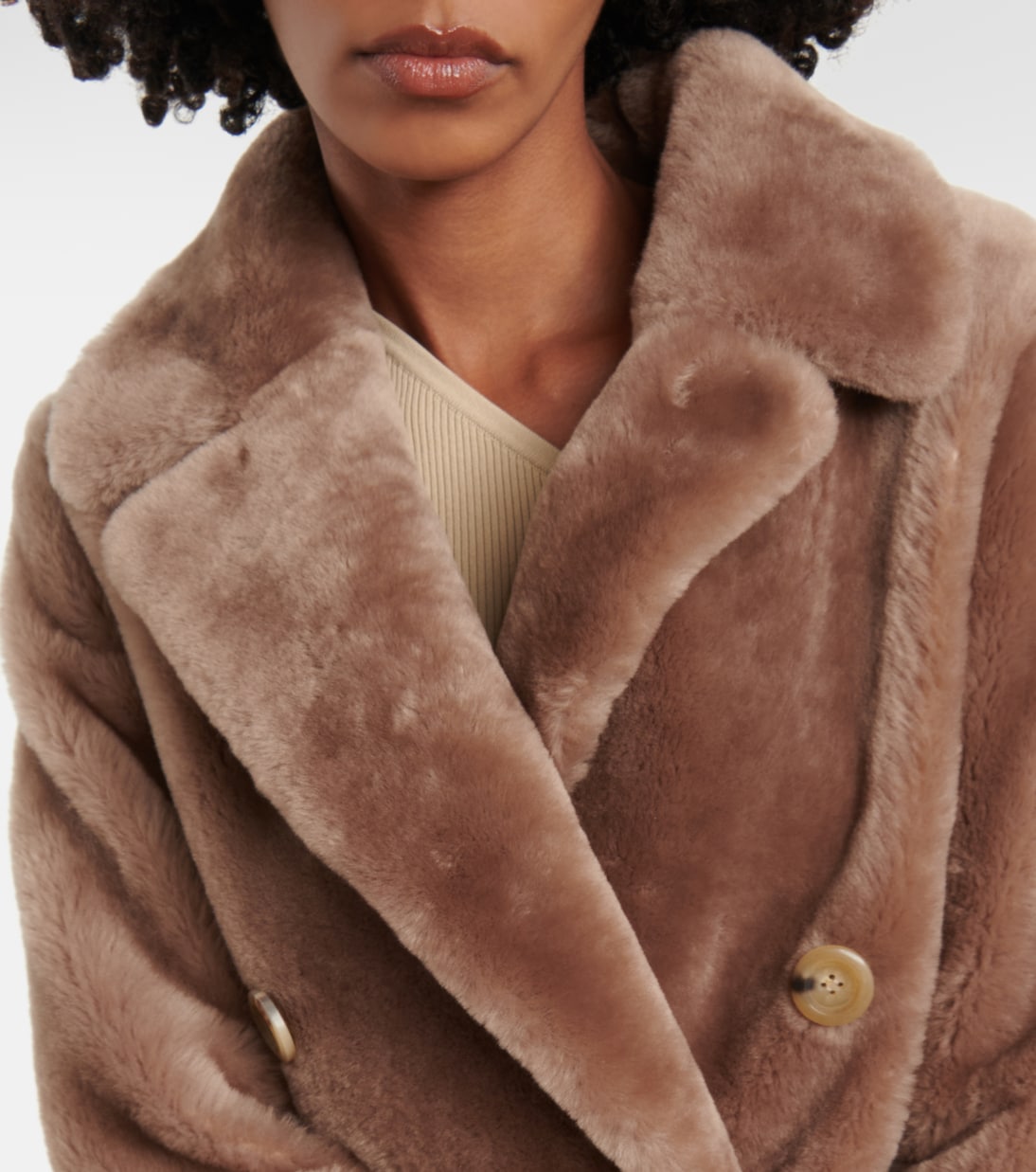 Cappotto doppiopetto in shearling | Blancha
