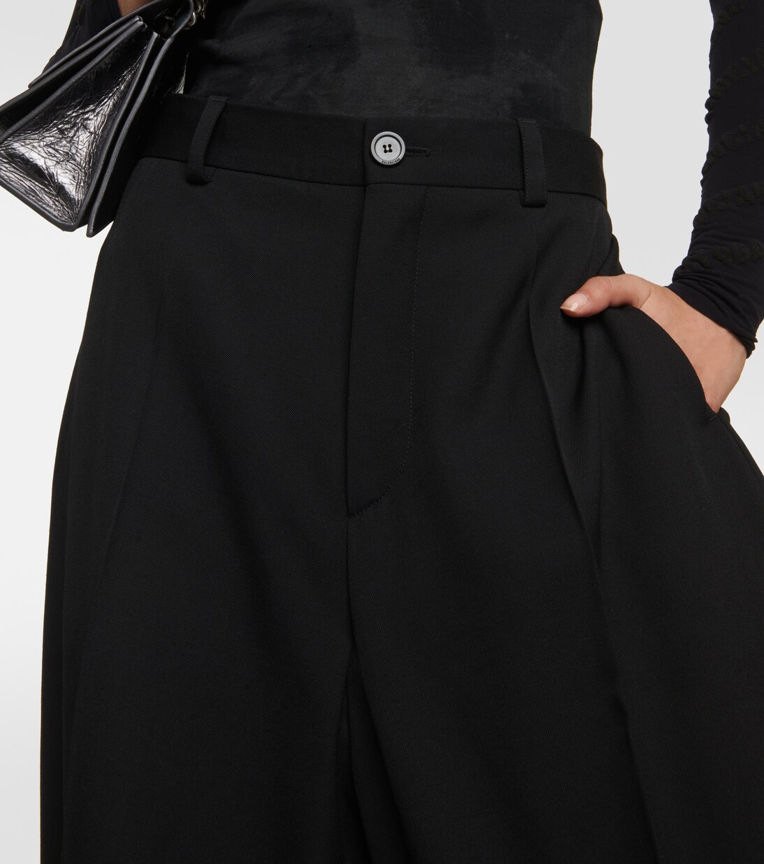 Pantalones Balenciaga de Lana con Corte Amplio y Diseño Innovador para Jóvenes