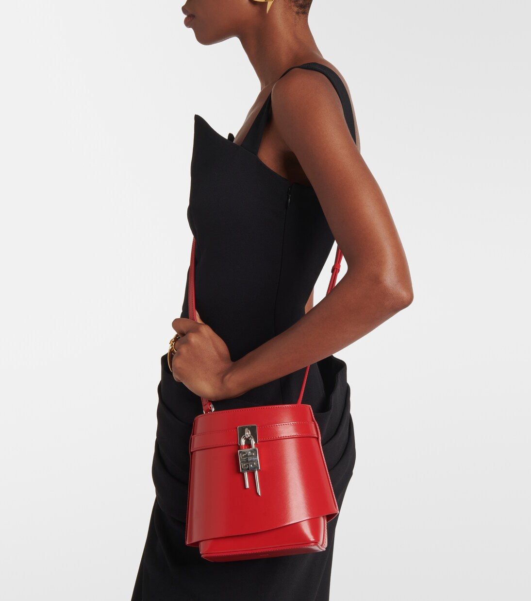 Sac seau Shark Lock en cuir | Givenchy