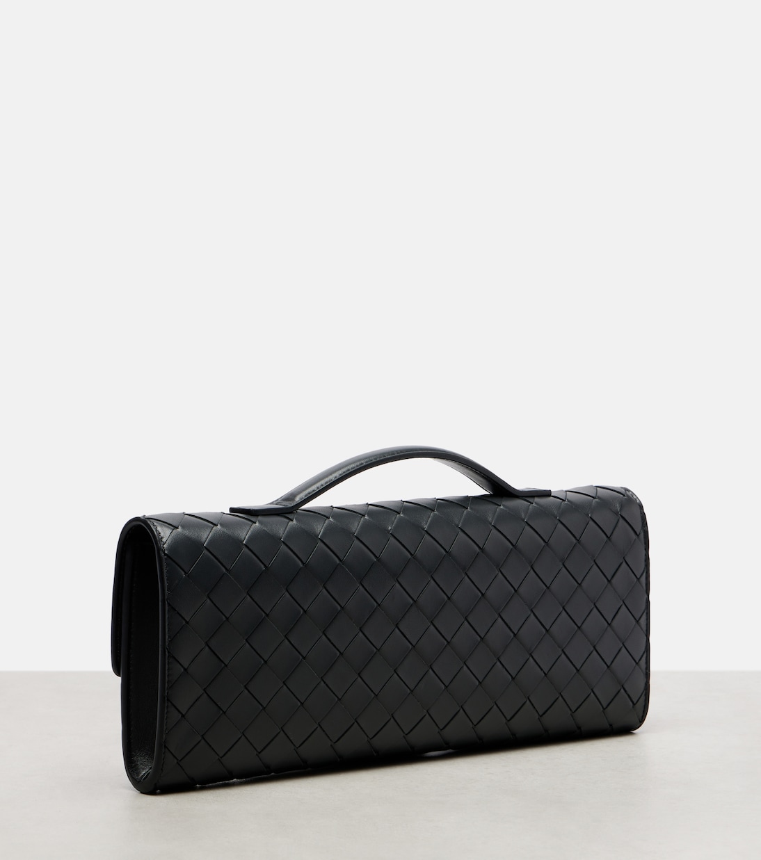 Andiamo Intrecciato leather clutch | Bottega Veneta