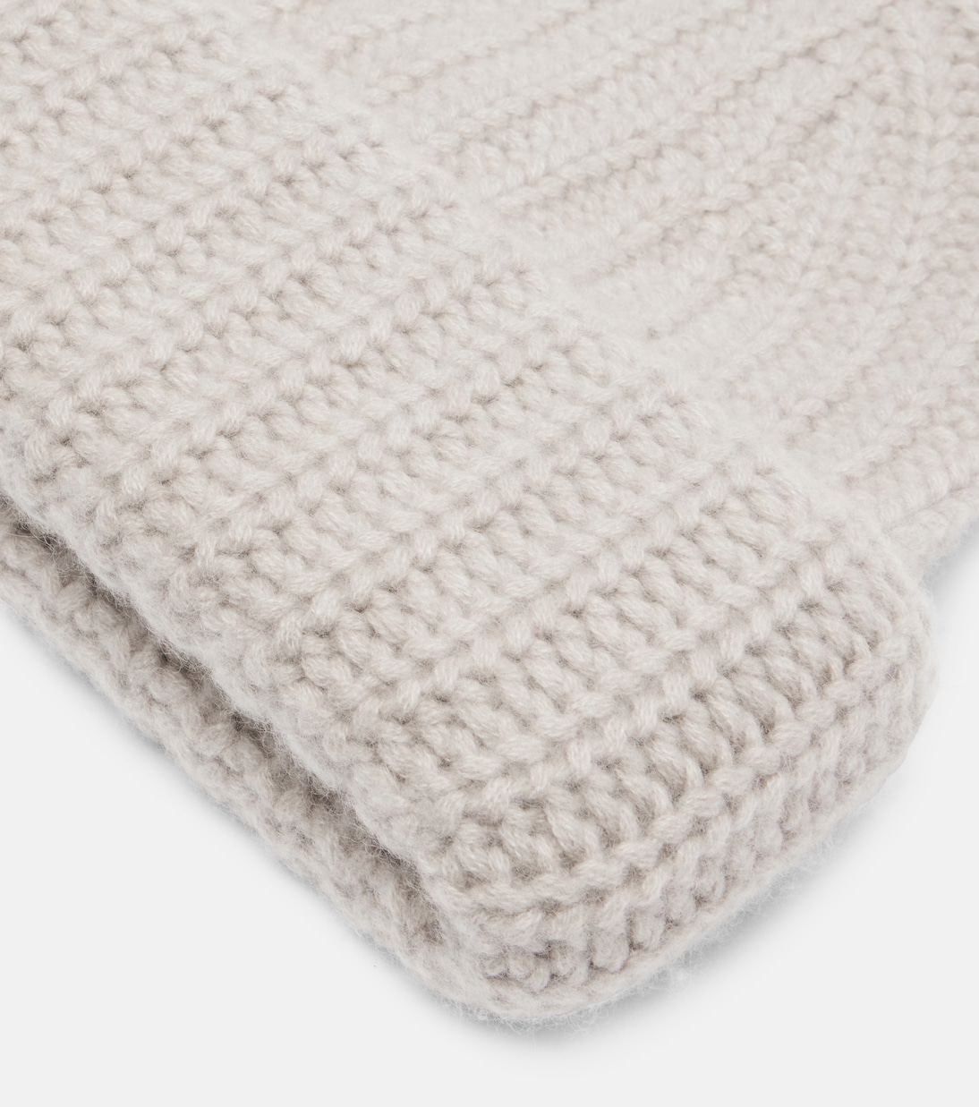 Beatris ribbed-knit cashmere beanie | Lisa Yang