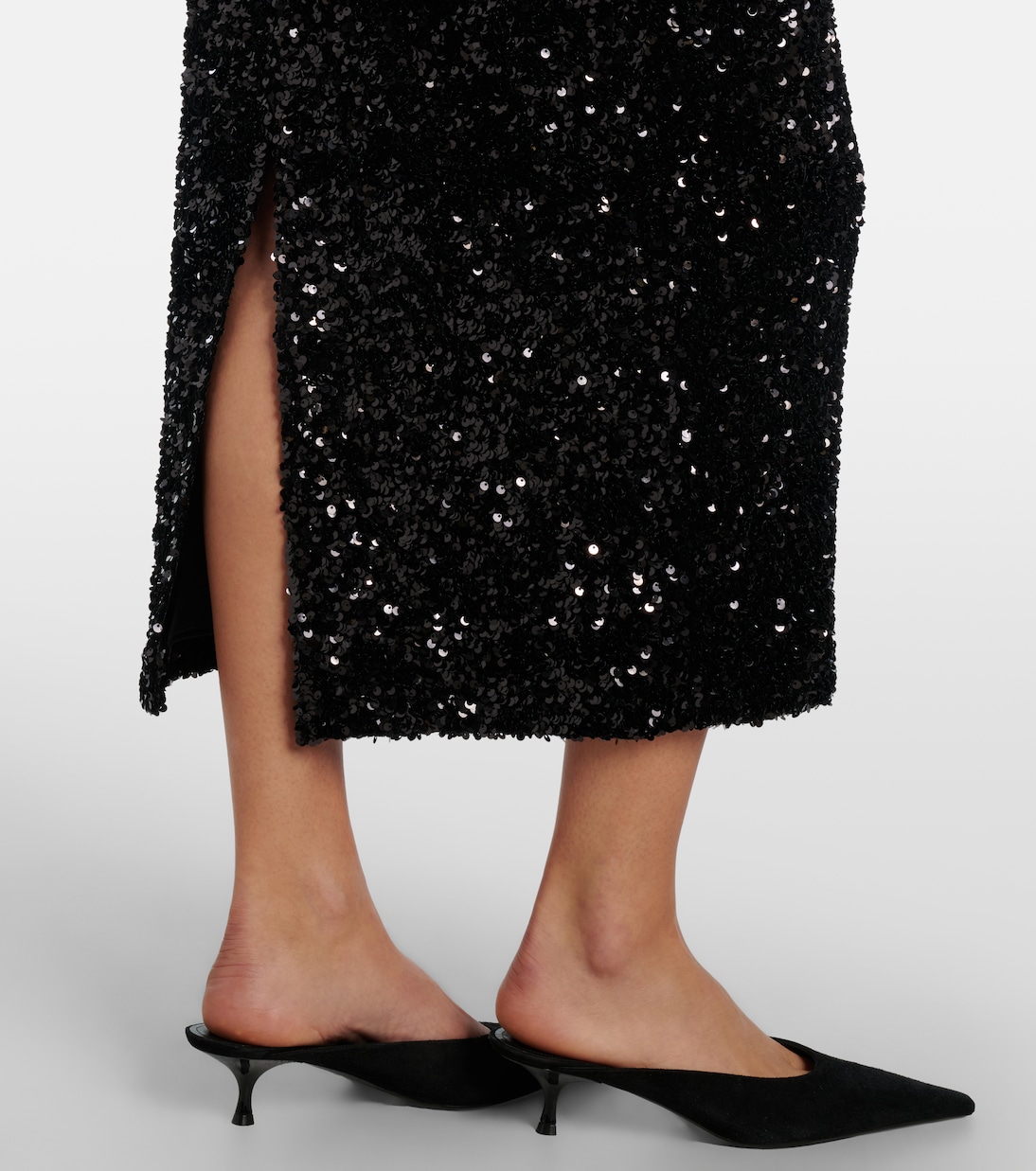 Sequined velvet midi skirt | Vince