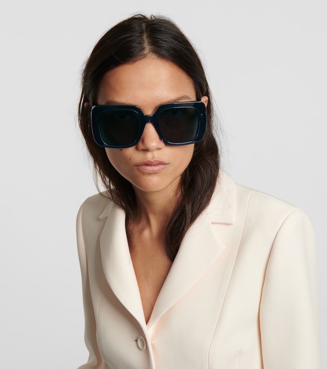 Occhiali da sole quadrati DIOR Wildior S3U per uno stile giovane e audace