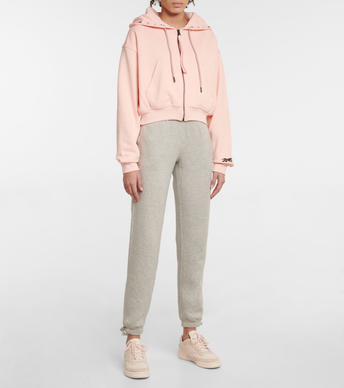 X Reebok Cropped-Kapuzenjacke aus Baumwolle | Reebok x Victoria Beckham