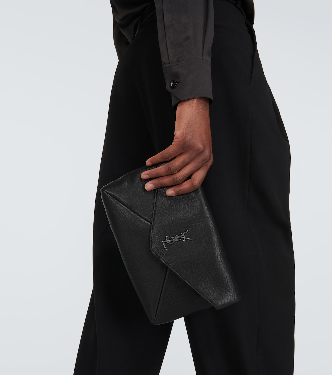 Etui Cassandre Large Envelope aus Leder | Saint Laurent