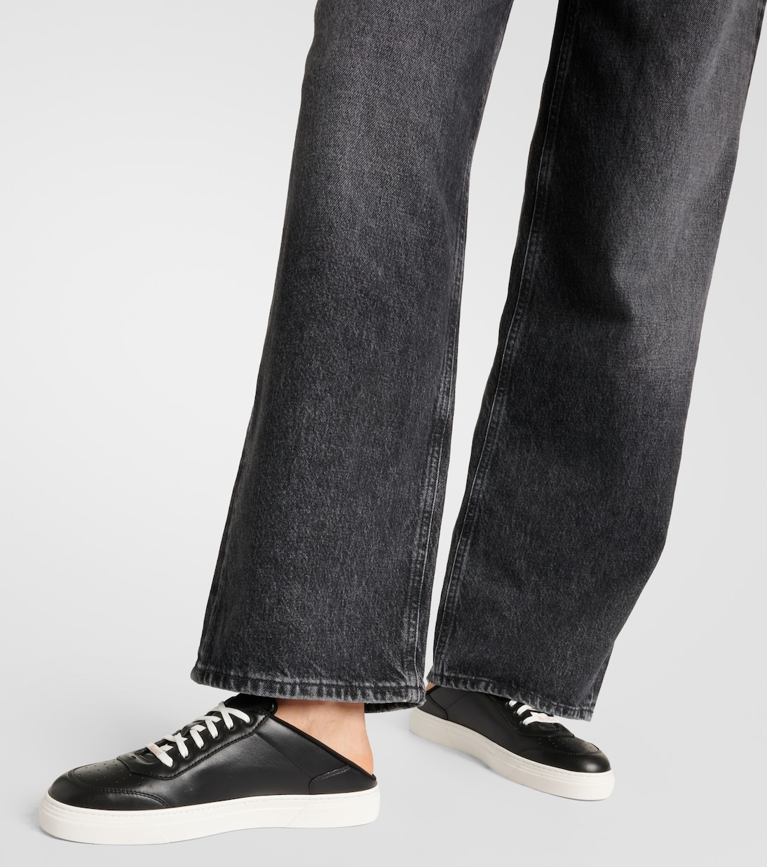 Slippers Slide aus Leder | Max Mara