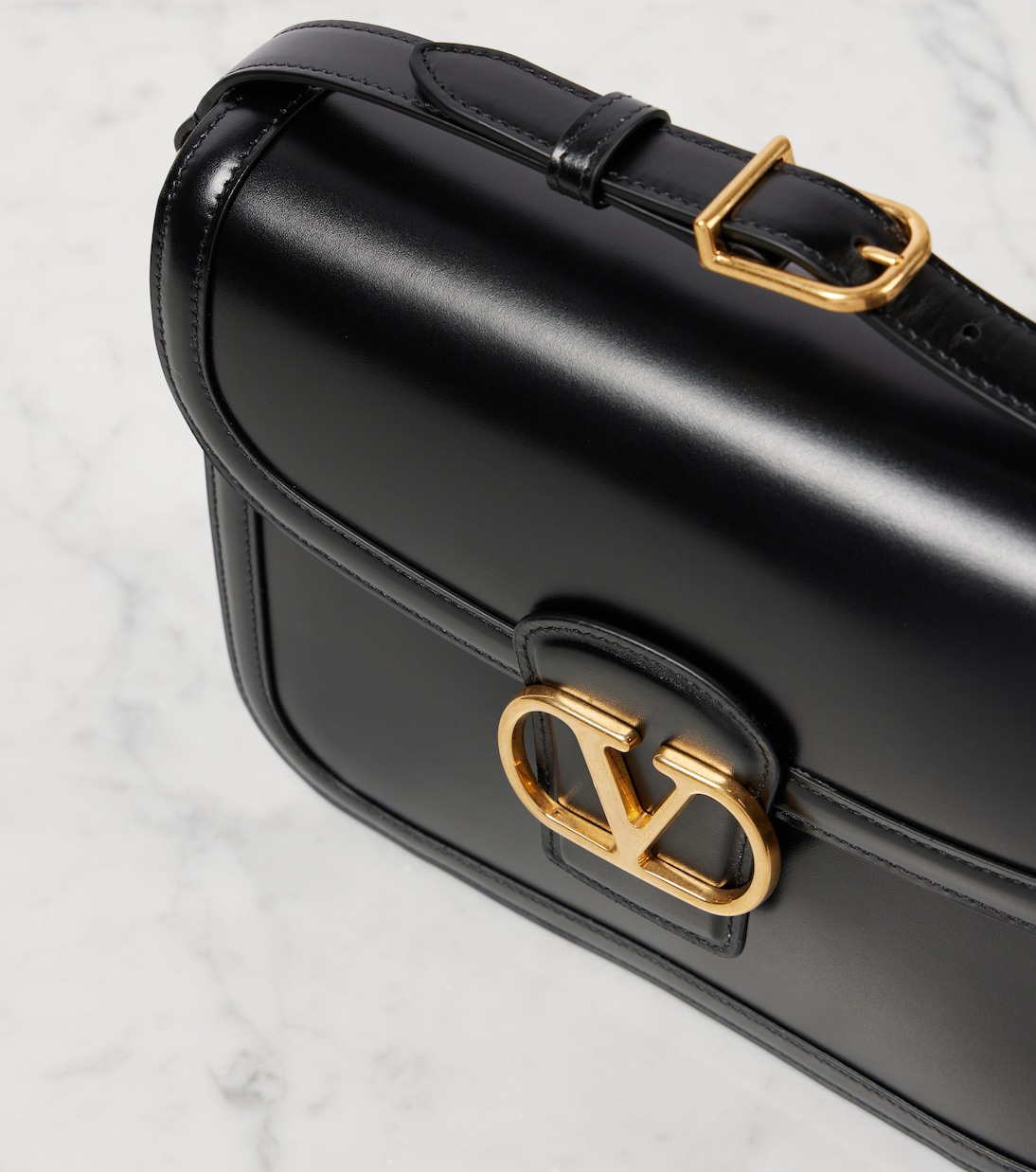 Sac 9TO5 VLogo Signature en cuir | Valentino Garavani