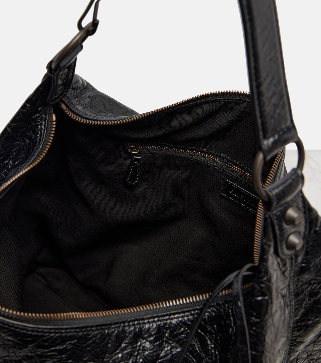 Le City Medium leather shoulder bag | Balenciaga