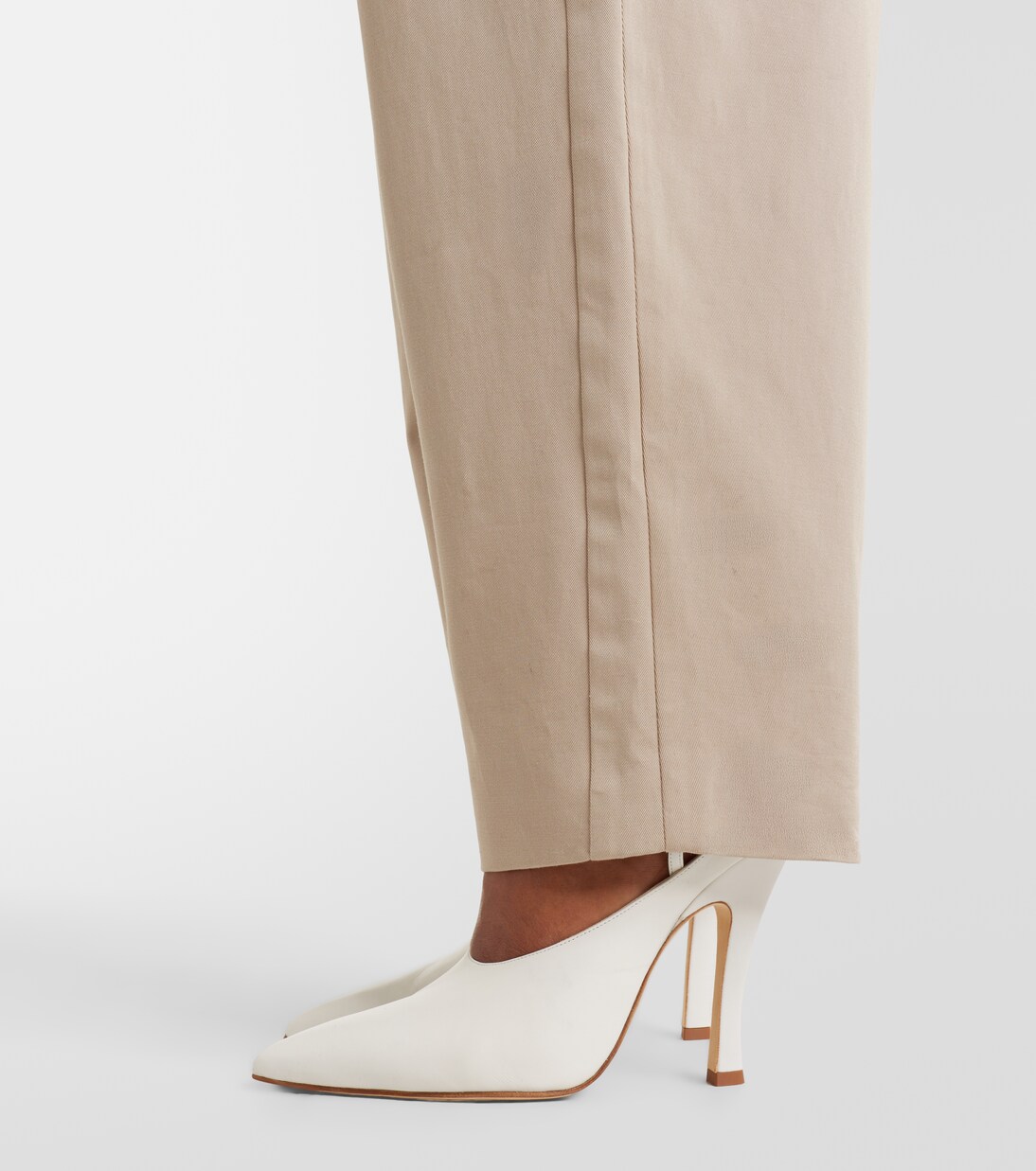 Salones destalonados 115 de piel | Magda Butrym