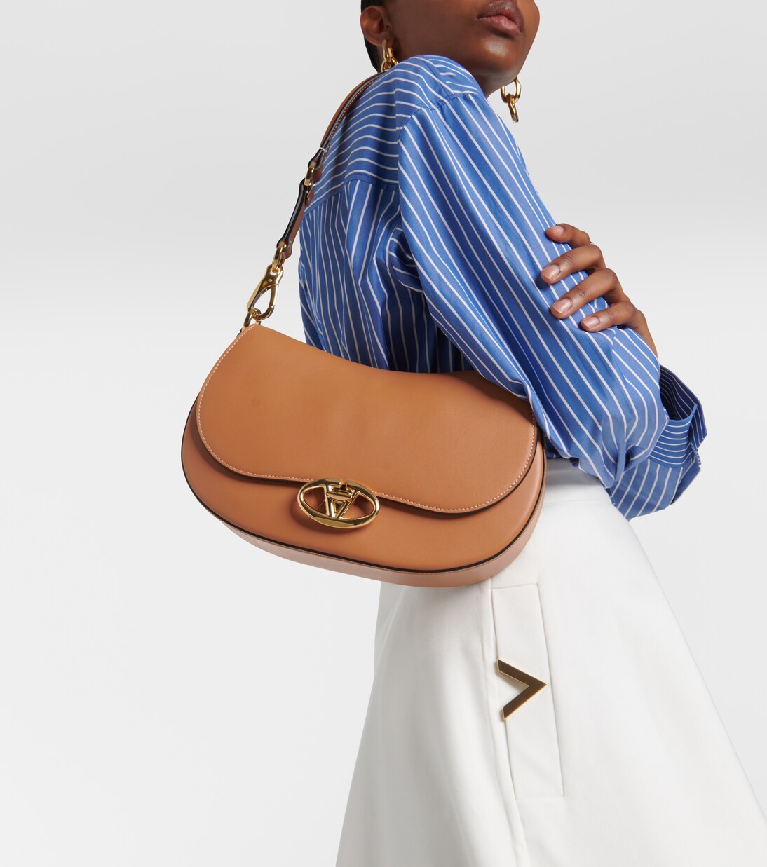Valentino garavani lock medium leather shoulder bag new arrivals