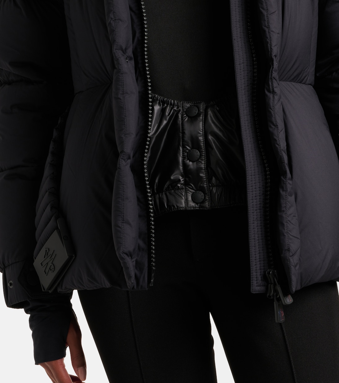 Chaqueta Abrigo Moncler Grenoble con Cinturón para Jóvenes Modernos
