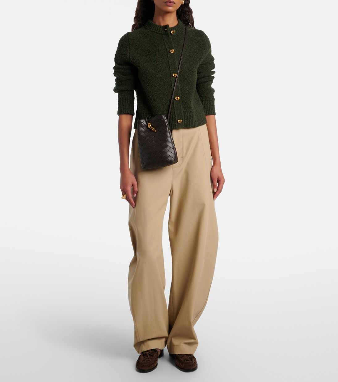 Andiamo Intrecciato leather phone pouch | Bottega Veneta