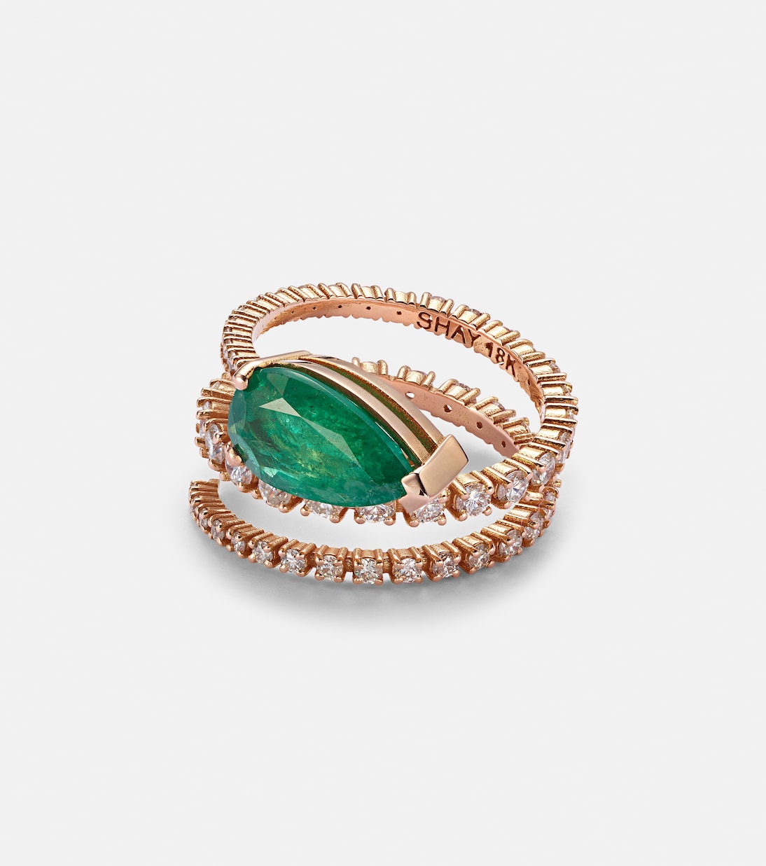 Bague Teardrop Spiral en or 18 ct, diamants blancs et émeraudes | Shay Jewelry