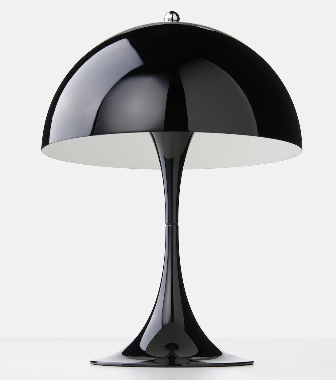 Panthella 250 table lamp by Verner Panton | Louis Poulsen