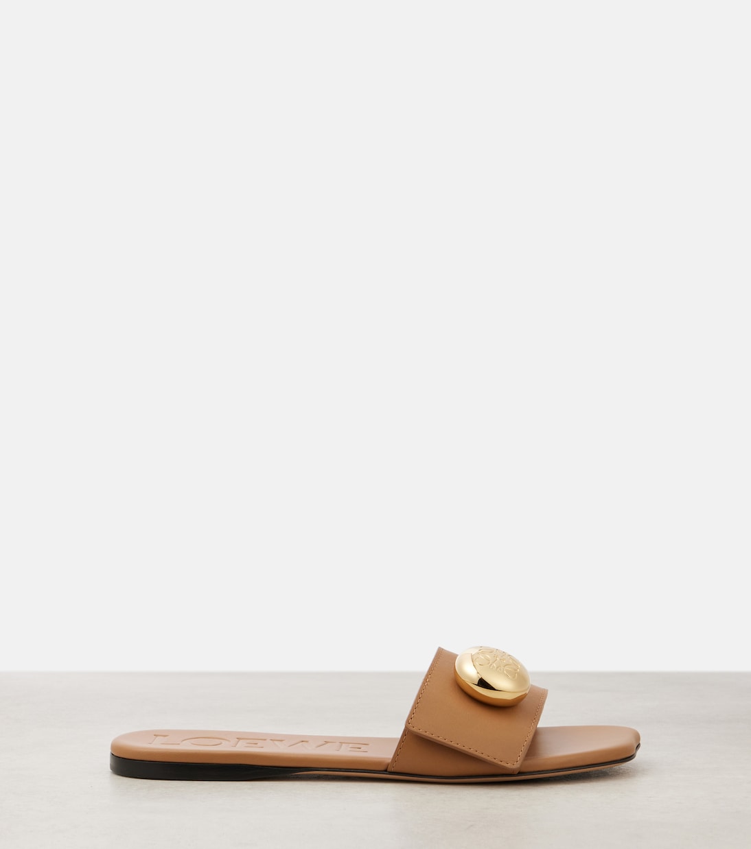 Pebble leather slides | Loewe