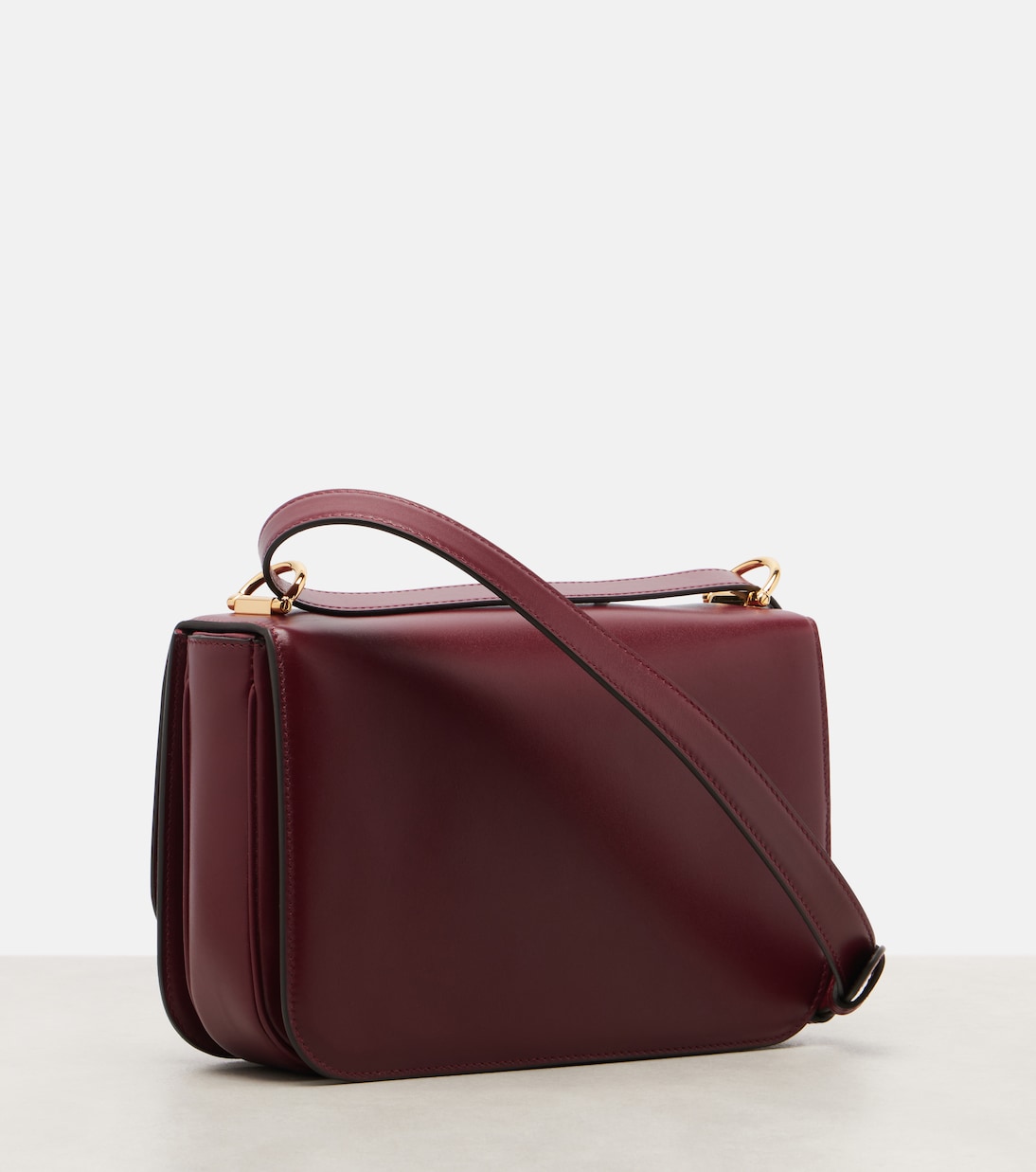 Siena皮革斜挎包 | Gucci