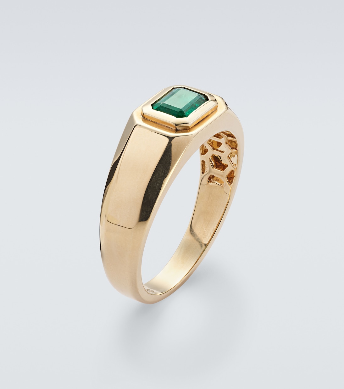 Champion 18kt gold ring with emerald | Shay Jewelry