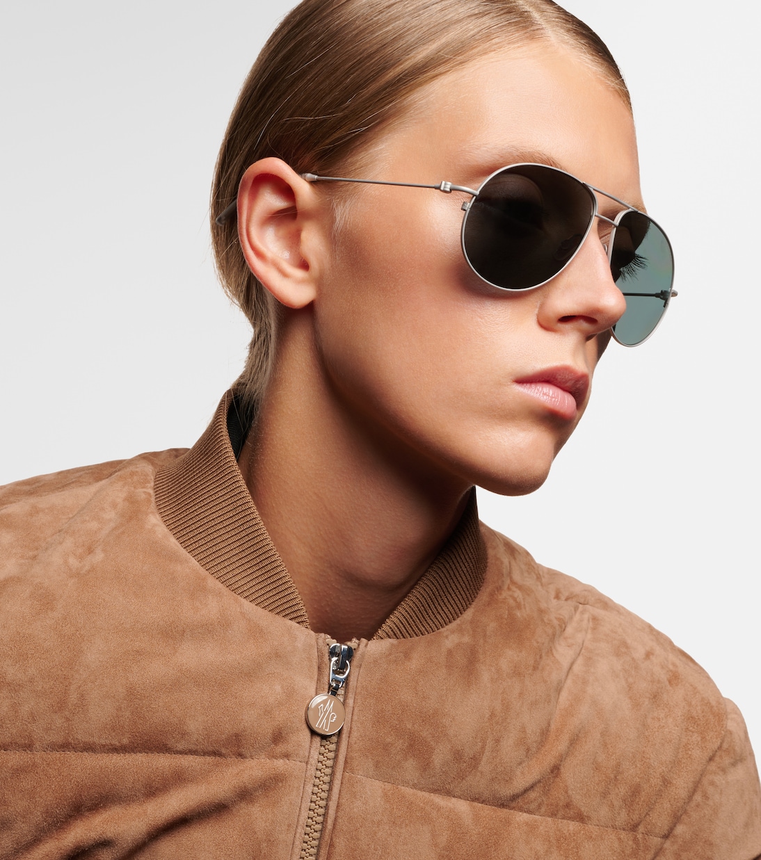Occhiali da sole Moncler Orbit: stile aviatore per giovani trendsetter