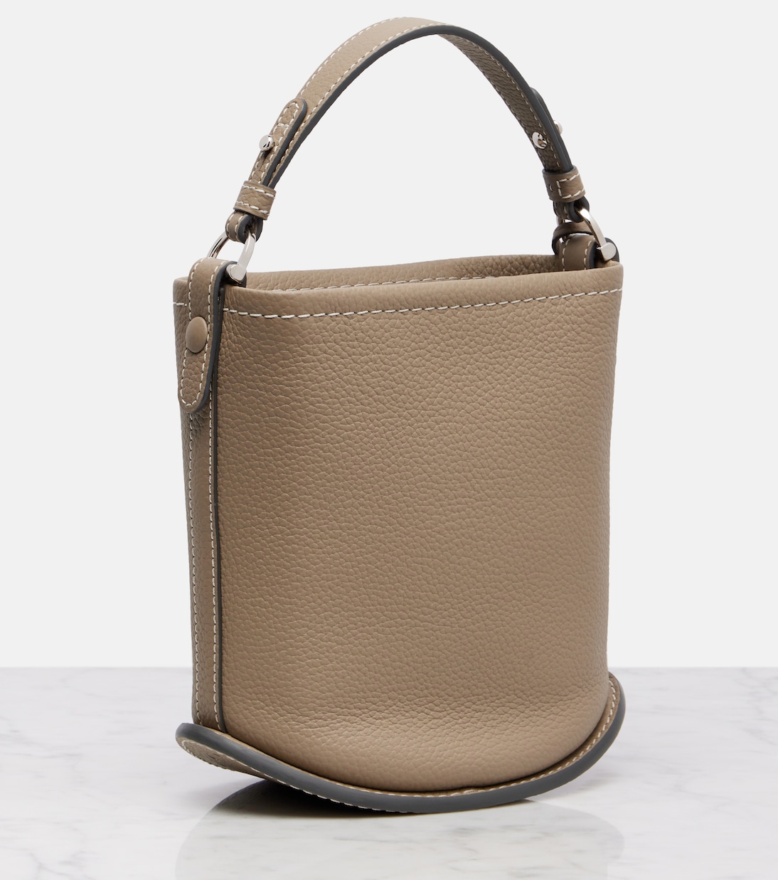 Bucket-Bag Pin Surpiqué Mini aus Leder | Delvaux