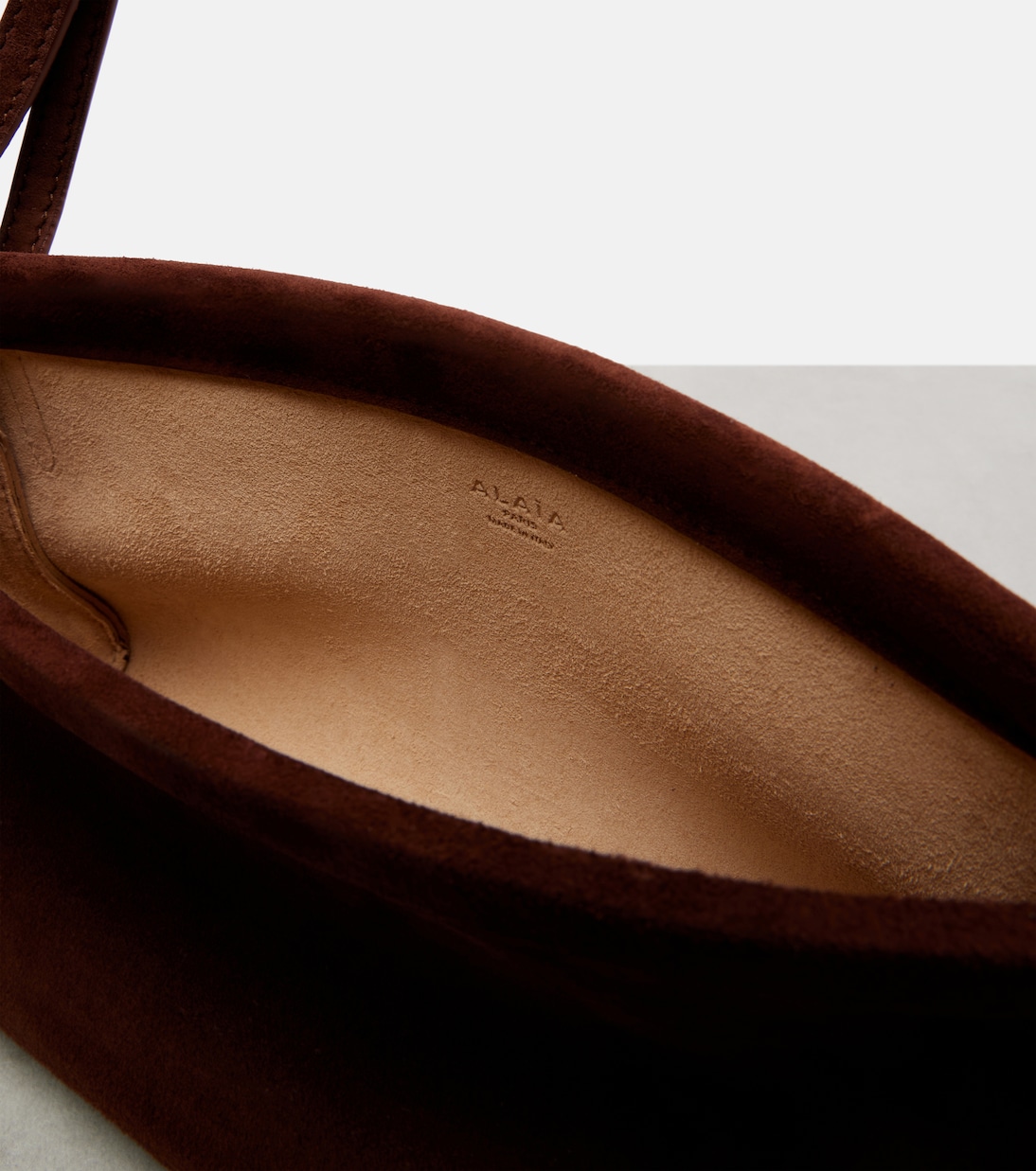 Le Click suede shoulder bag | Alaïa