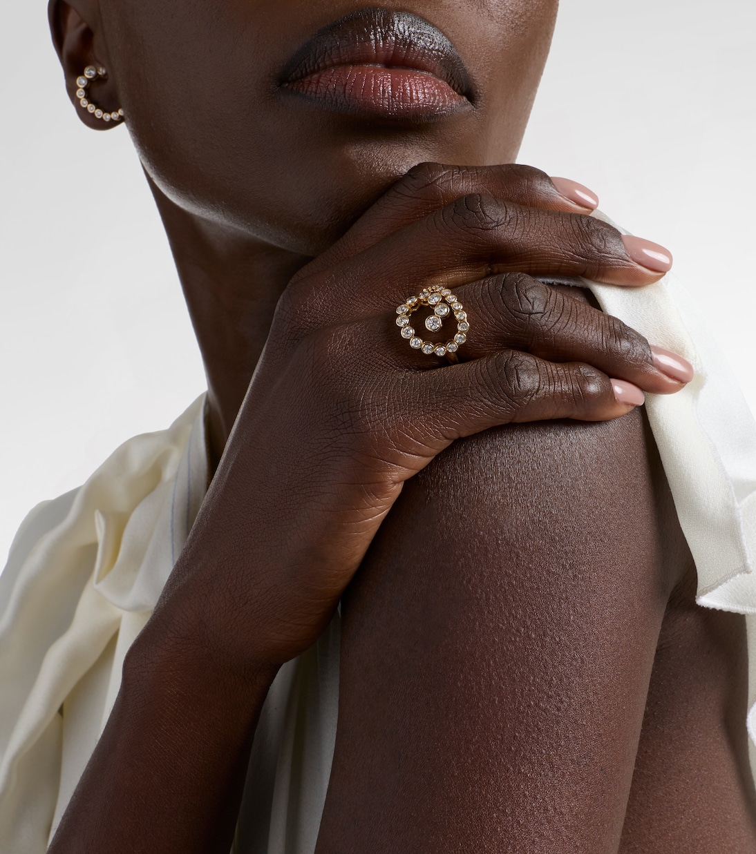 Spiralis 14kt gold ring with diamonds | Ondyn
