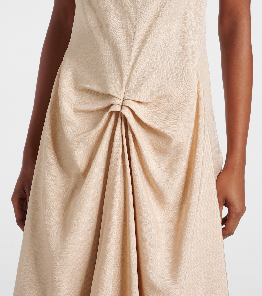 Vestido midi fruncido | Victoria Beckham