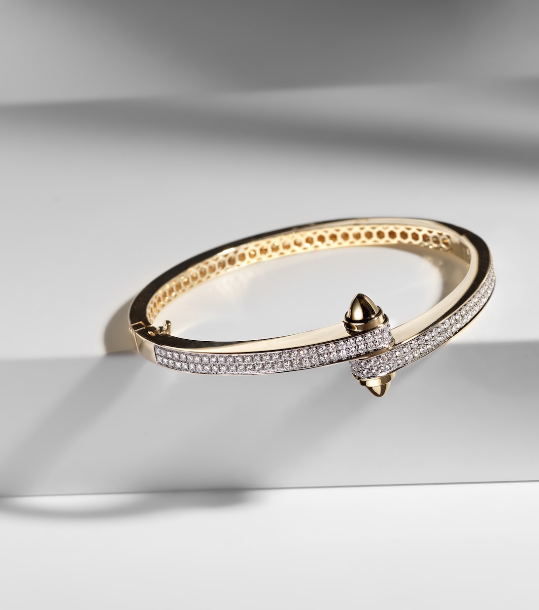 Bracciale in oro 14kt RAINBOW K Storm con diamanti, stile giovane e unico