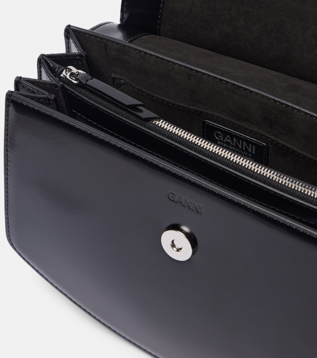 Schultertasche Apo-G Small aus Lederimitat | Ganni