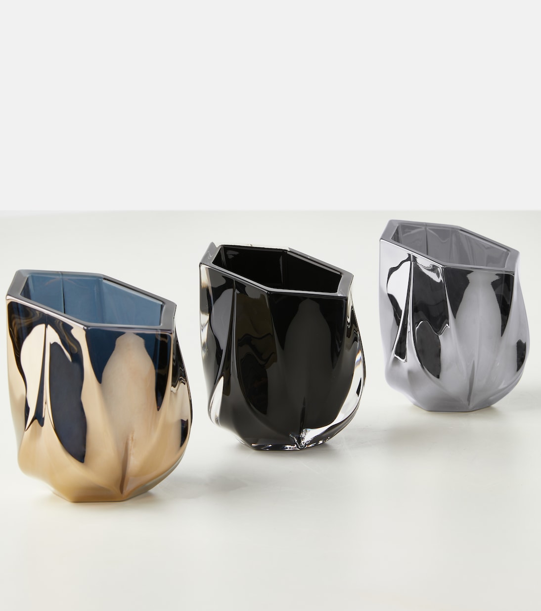 Shimmer tealight holder | Zaha Hadid Design