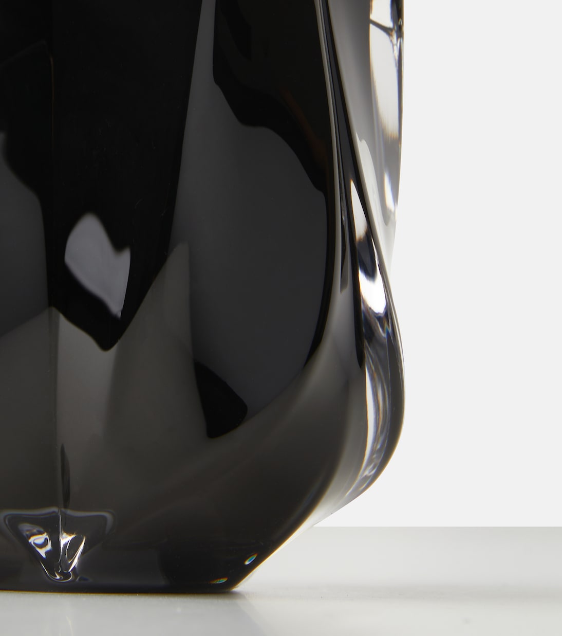 Shimmer tealight holder | Zaha Hadid Design