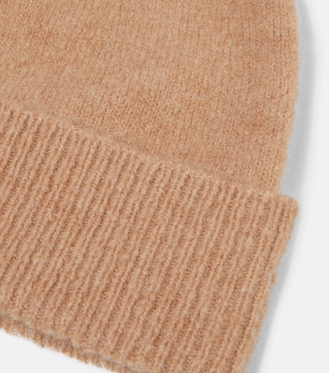 Brushed cashmere blend beanie | Joseph