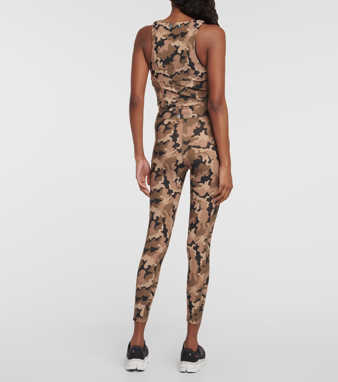 Trekky camouflage mid-rise leggings | The Upside