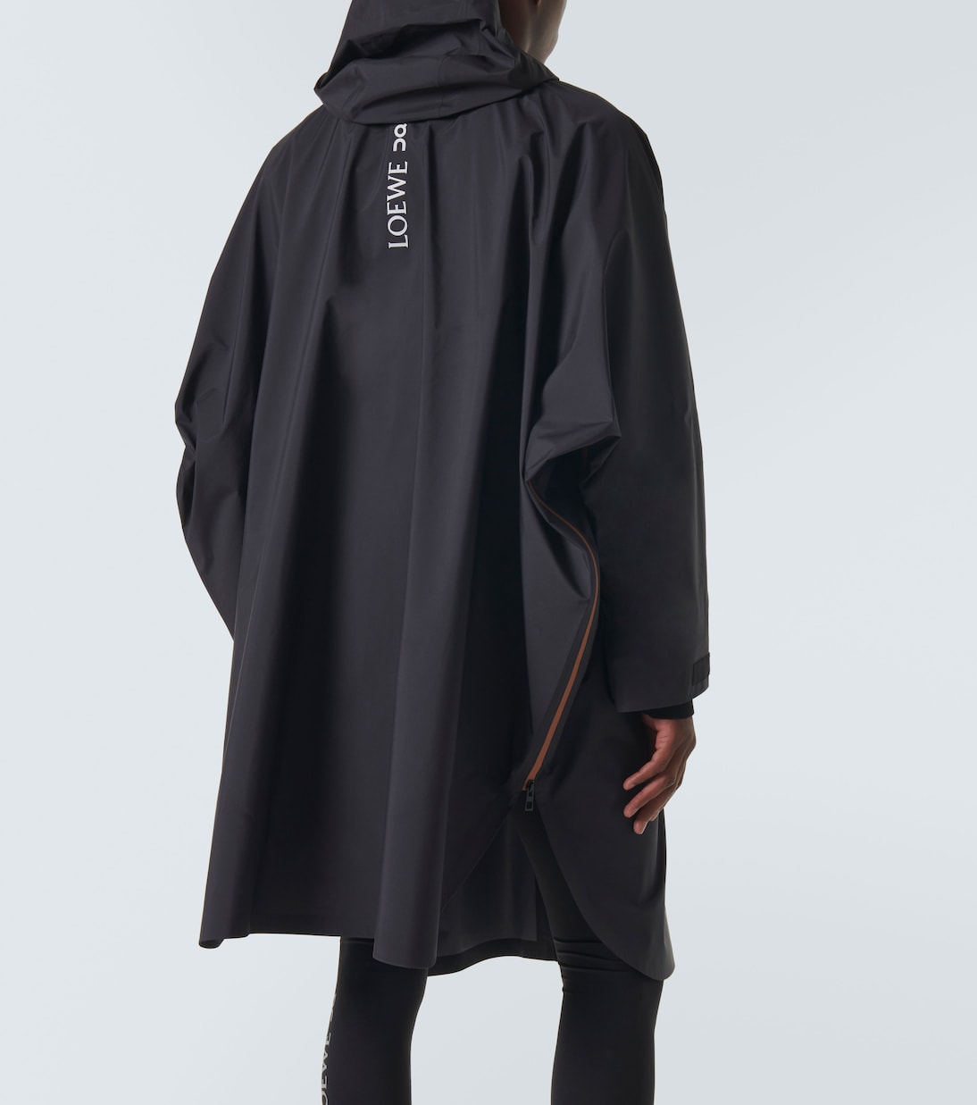 x On - Mantella in tessuto tecnico | Loewe