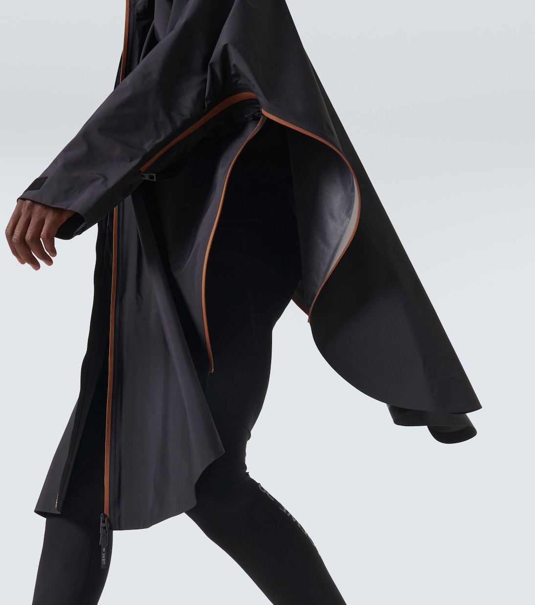 x On - Mantella in tessuto tecnico | Loewe
