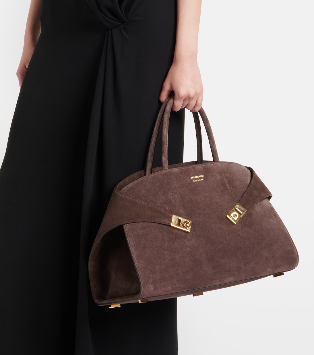 Hug Large suede tote bag | Ferragamo
