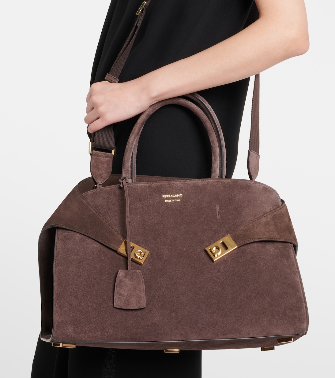 Hug Large suede tote bag | Ferragamo