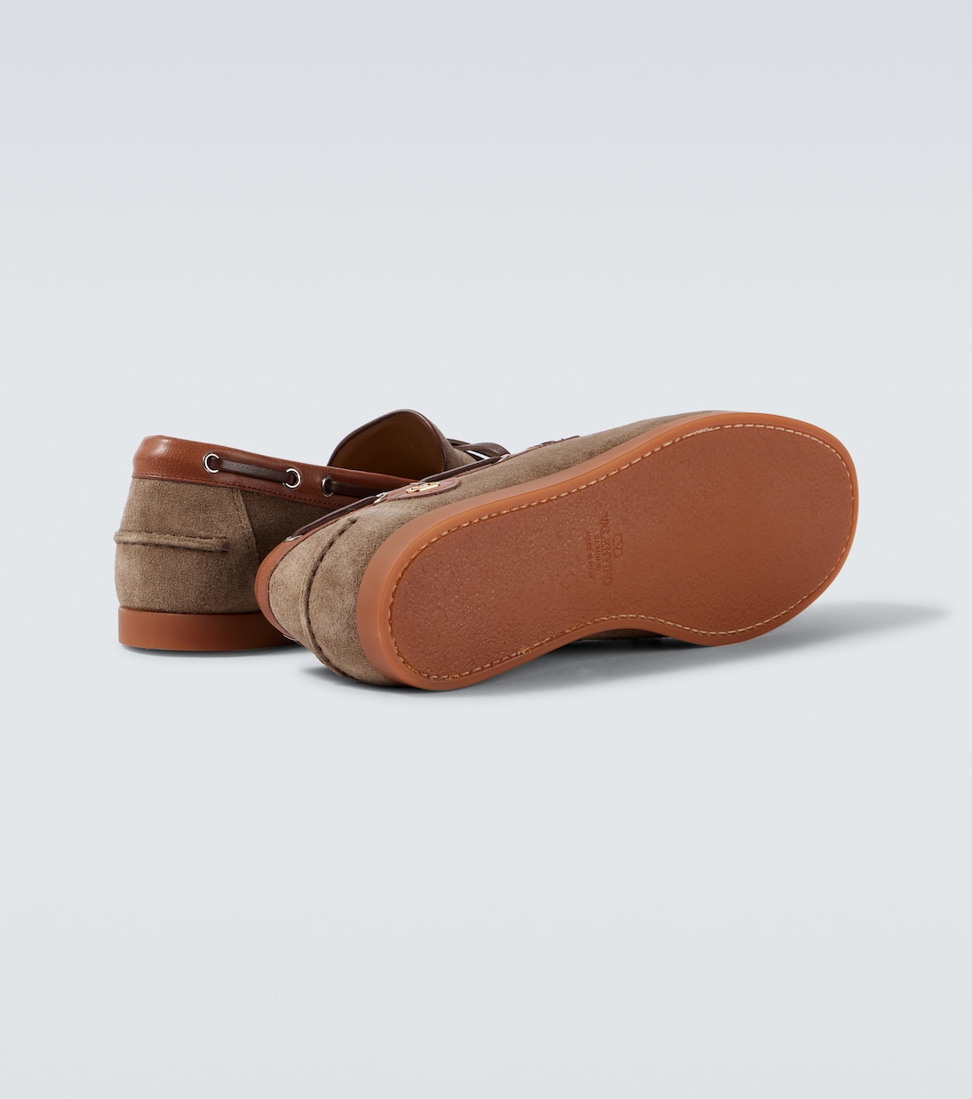 Chaussures bateau Palm Avenue en daim | Valentino Garavani