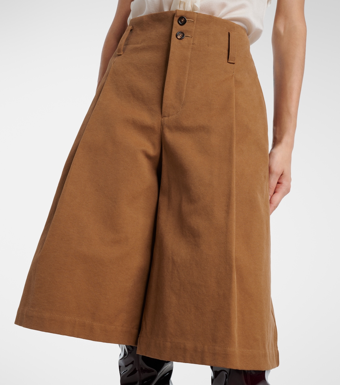 Pleated cotton canvas Bermuda shorts | Chloé