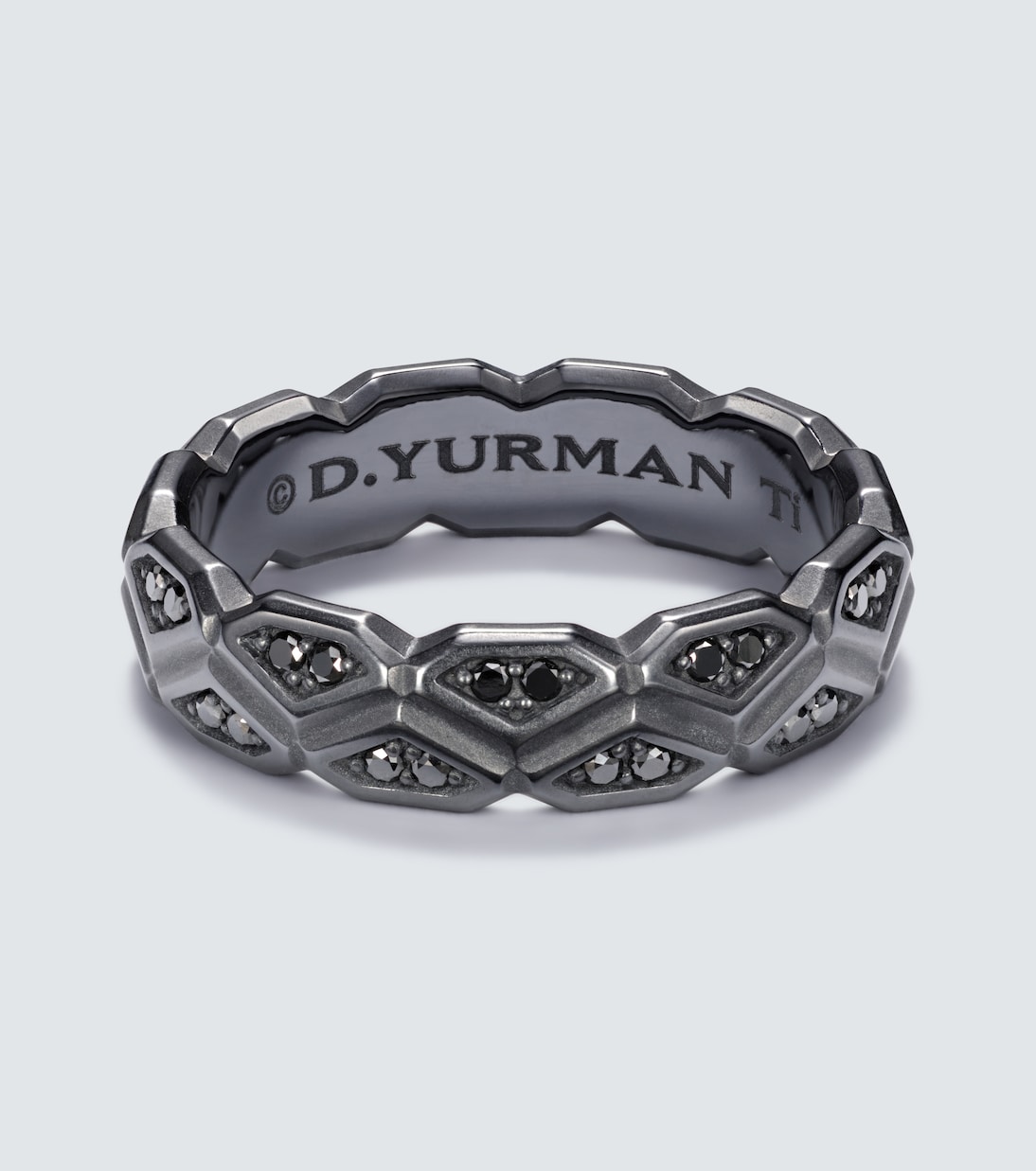 Ring Hex aus Titan mit Diamanten | David Yurman