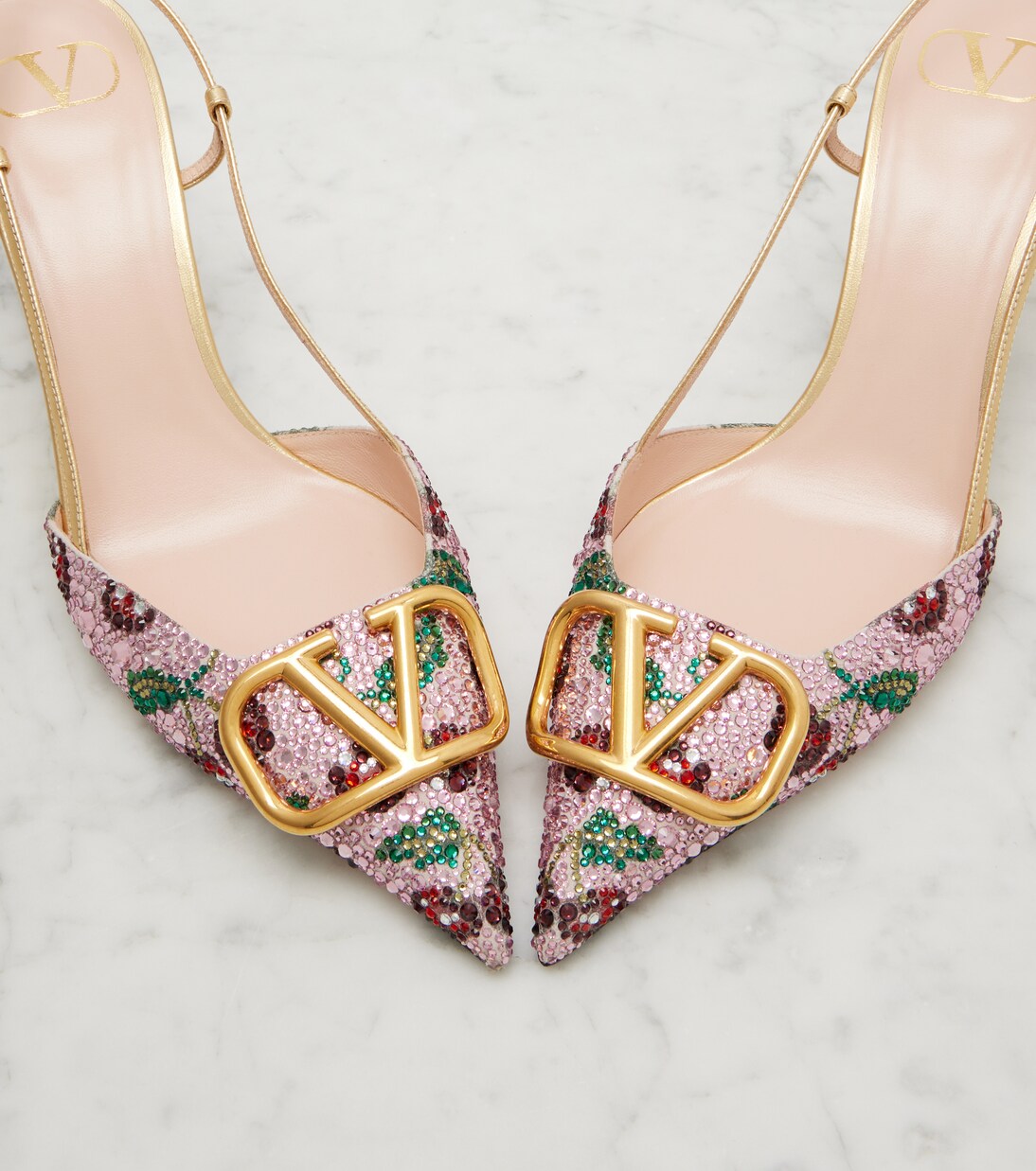 VLogo 80 임벨리시드 레더 슬링백 펌프스 | Valentino Garavani