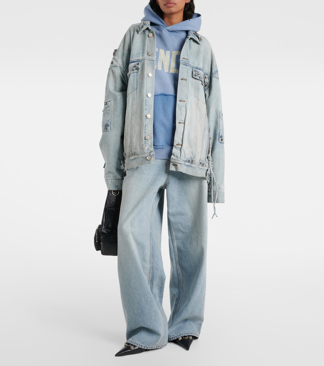 Chaqueta Denim Oversize Balenciaga Cagole para Jóvenes Modernos
