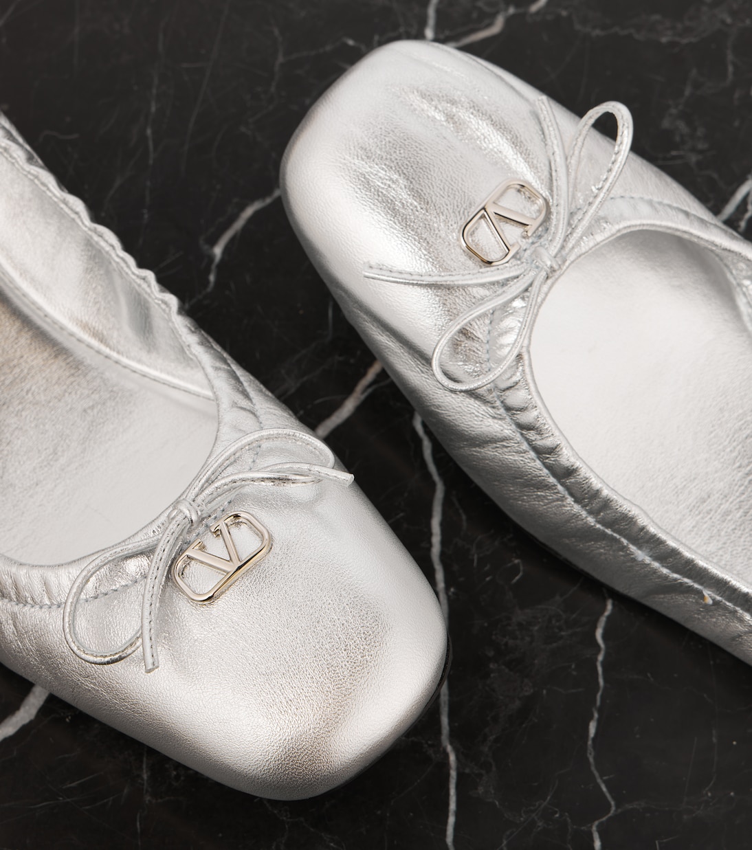 Ballerine VLogo Signature in pelle | Valentino Garavani