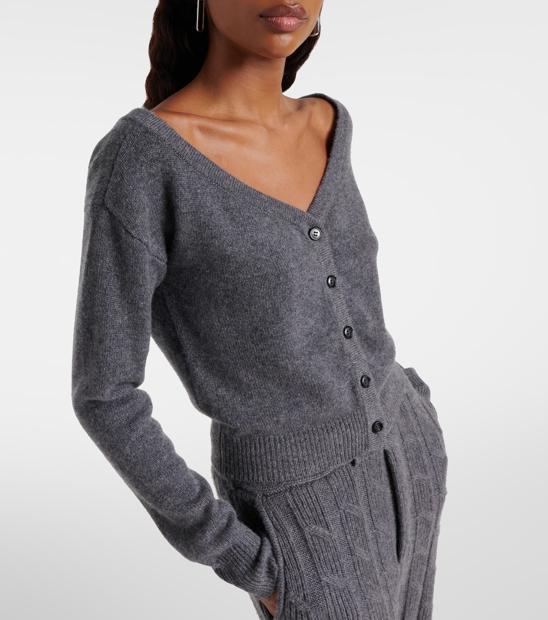 Beata cashmere cardigan | Lisa Yang
